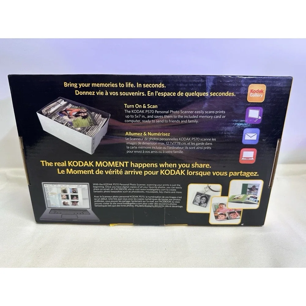 Kodak P570 Handheld Personal Photo Scanner New In Box